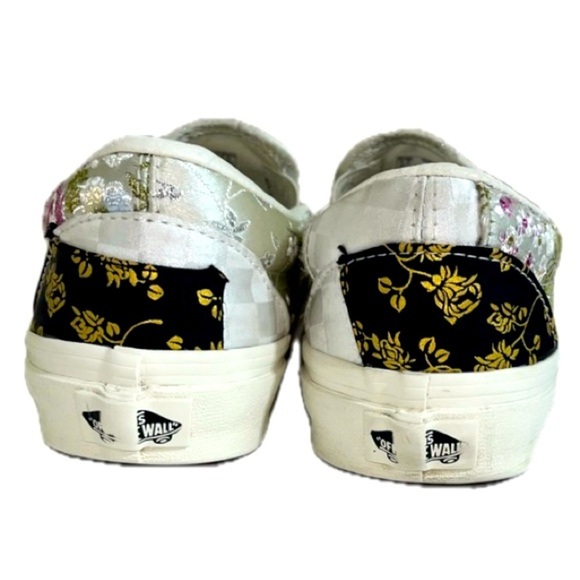 VANS CLASSIC SLIP-ON (BROCADE) PATCHWORK / TRUE WHITE Women’s 6.5. - Picture 4 of 9